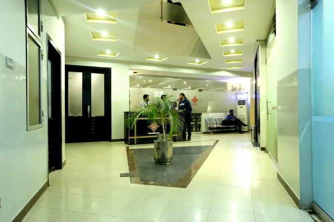 Hotel Multan Continental Exterior foto